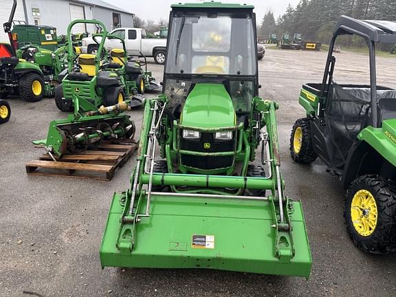 Image of John Deere 1023E equipment image 2