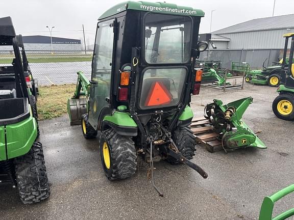 Image of John Deere 1023E equipment image 4