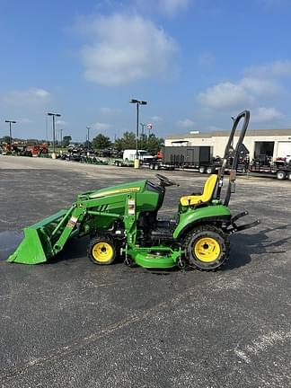Image of John Deere 1023E Primary image