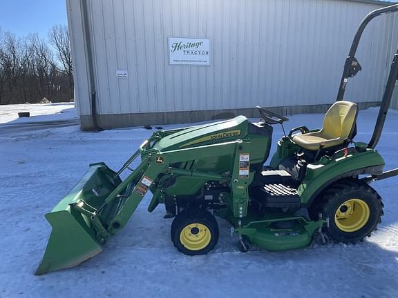 Image of John Deere 1023E equipment image 2