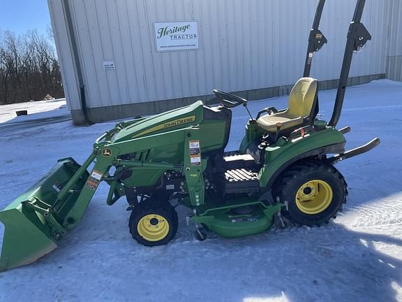 Image of John Deere 1023E equipment image 3