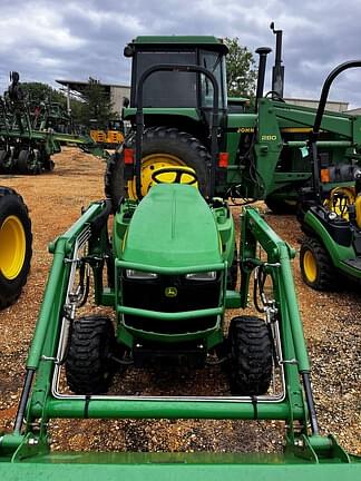 Image of John Deere 1023E equipment image 1