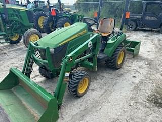 Image of John Deere 1023E equipment image 2