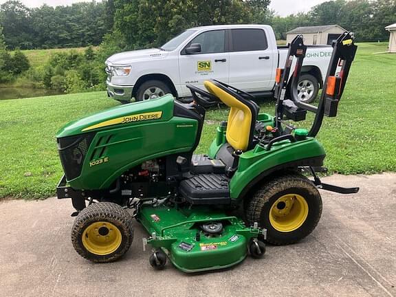 Image of John Deere 1023E Primary image