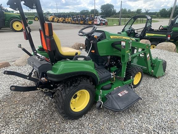 Image of John Deere 1023E equipment image 4