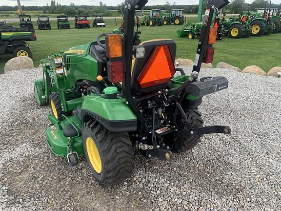 Image of John Deere 1023E equipment image 2