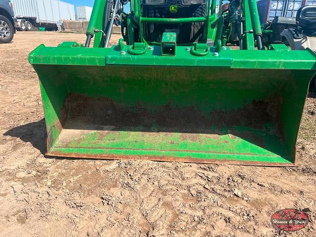Image of John Deere 1023E equipment image 3