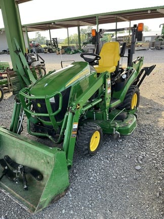 2015 John Deere 1025R Equipment Image0