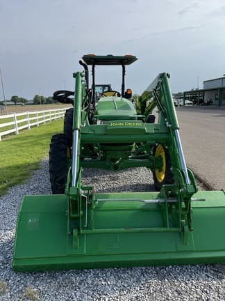Image of John Deere 1025R equipment image 2