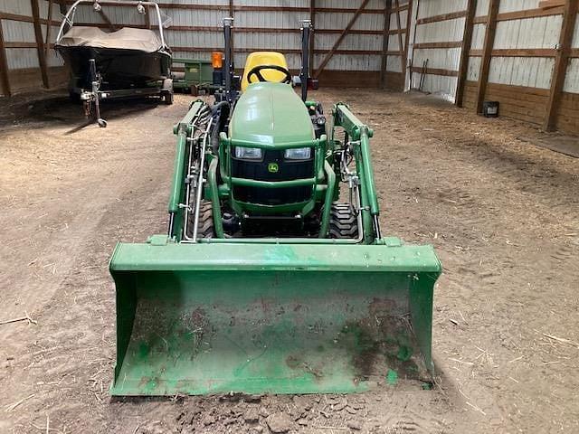 Image of John Deere 1025R equipment image 2