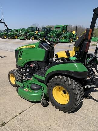 Image of John Deere 1025R equipment image 4