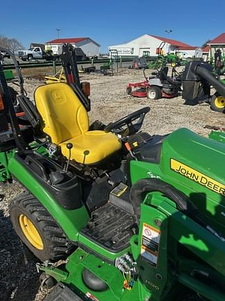 Image of John Deere 1025R equipment image 4