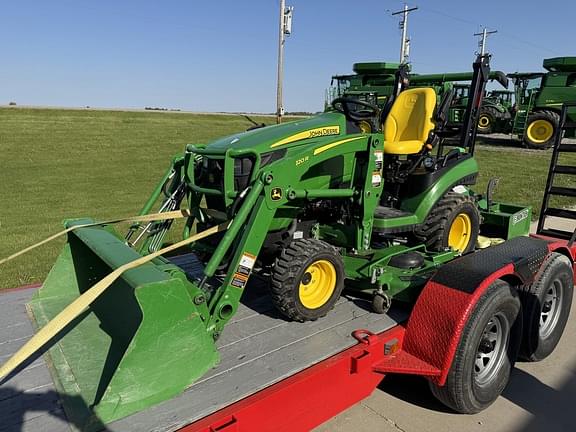 Image of John Deere 1025R Primary image