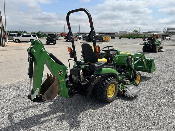 Image of John Deere 1025R equipment image 4