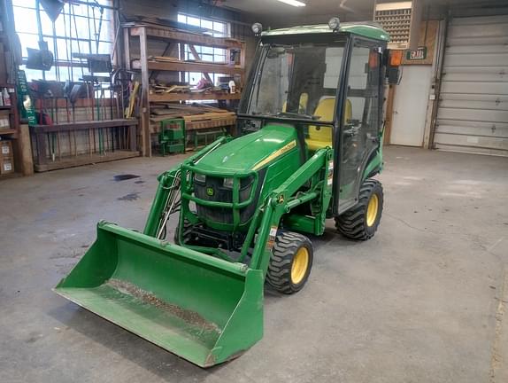 Image of John Deere 1025R Primary image