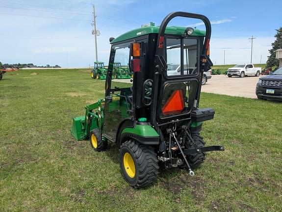 Image of John Deere 1025R equipment image 2