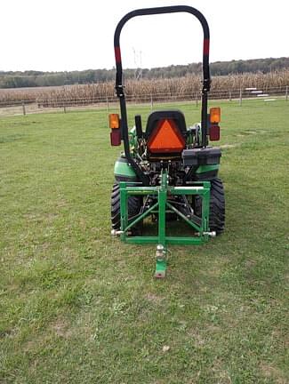 Image of John Deere 1025R equipment image 1