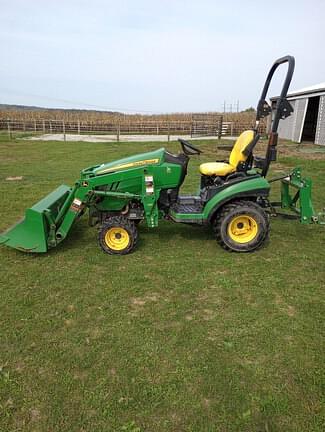 Image of John Deere 1025R Primary image