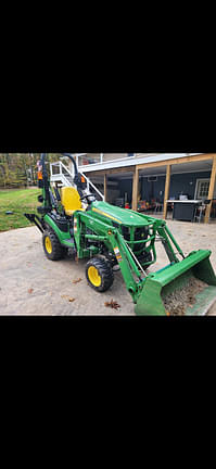 Image of John Deere 1025R equipment image 1