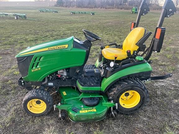 Image of John Deere 1025R Primary image