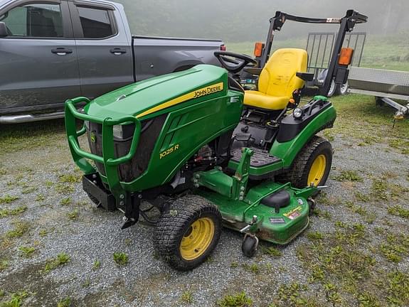 Image of John Deere 1025R Primary image