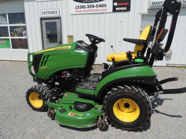 Image of John Deere 1025R equipment image 1