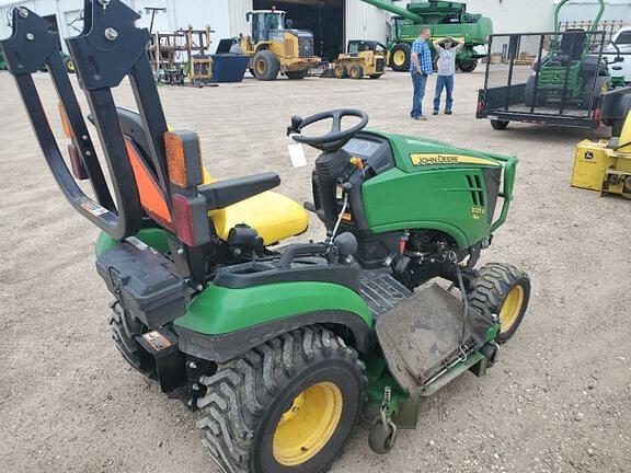 Image of John Deere 1025R equipment image 2