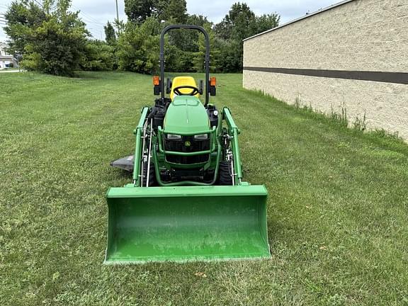 Image of John Deere 1025R equipment image 1