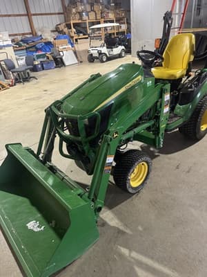 2015 John Deere 1025R Image