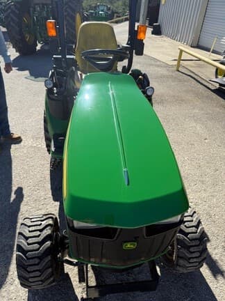 Image of John Deere 1025R equipment image 1