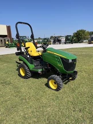 Main image John Deere 1025R