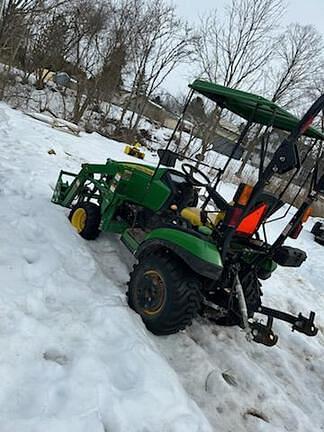 Image of John Deere 1025R equipment image 1