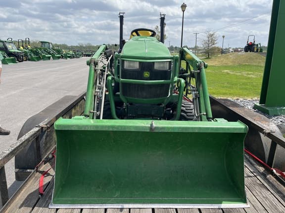 Image of John Deere 1025R equipment image 1