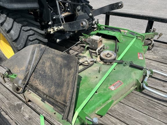 Image of John Deere 1025R equipment image 3