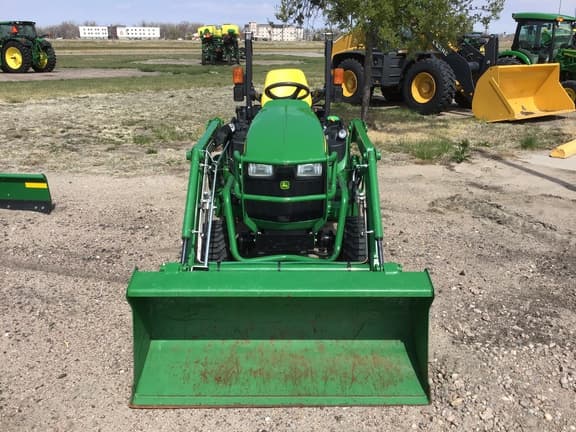 Image of John Deere 1025R equipment image 4