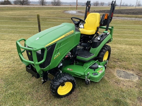Main image John Deere 1025R