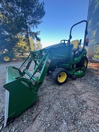 Image of John Deere 1025R equipment image 4