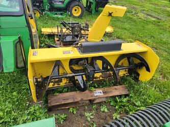 Image of John Deere 1025R equipment image 4