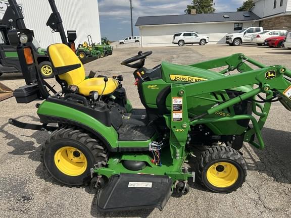 Image of John Deere 1025R equipment image 2