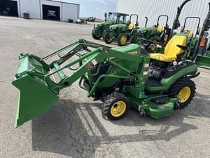 2015 John Deere 1025R Image