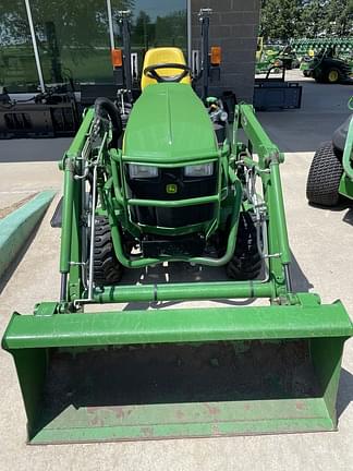 Image of John Deere 1025R equipment image 2