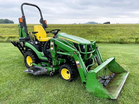 Image of John Deere 1025R equipment image 1