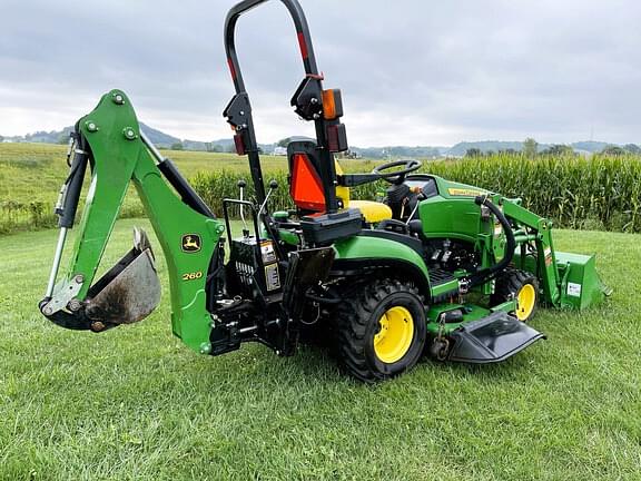 Image of John Deere 1025R equipment image 3