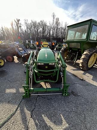 Image of John Deere 1025R equipment image 1