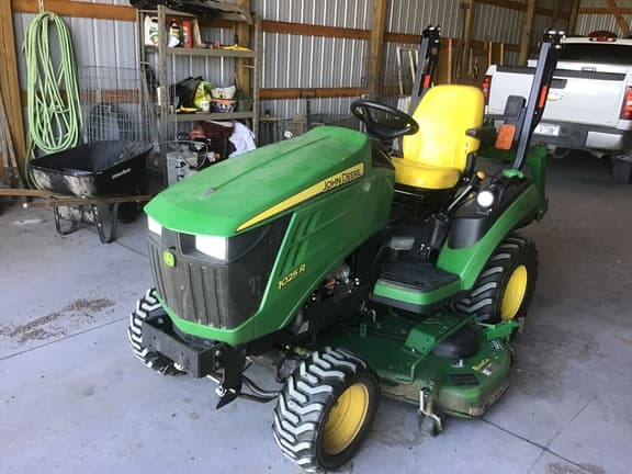 Image of John Deere 1025R equipment image 3