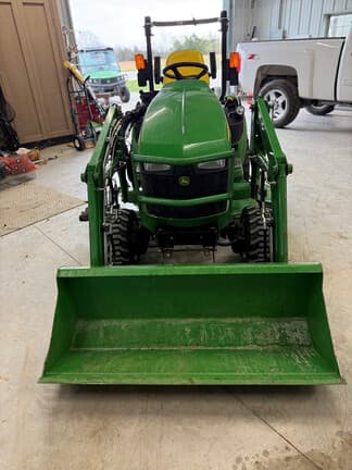 Image of John Deere 1025R equipment image 2