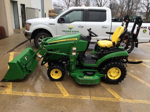 Image of John Deere 1025R equipment image 3