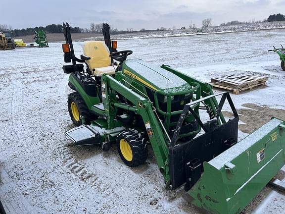 Image of John Deere 1025R Primary image