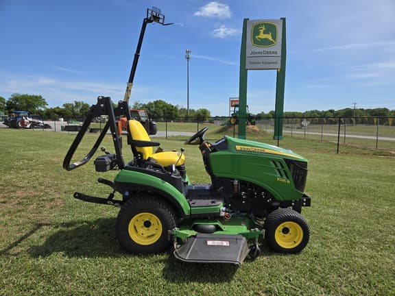 Image of John Deere 1025R Primary image