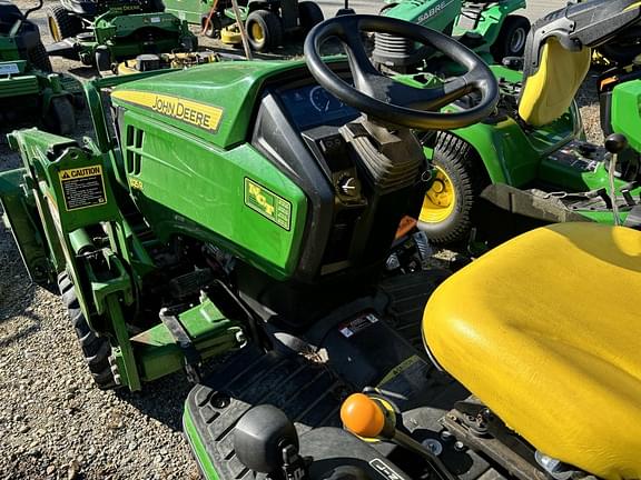 Image of John Deere 1025R equipment image 2